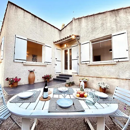 Pinede, Calanques & Jeux En Famille Pour 1 A 5 Personnes Cassis