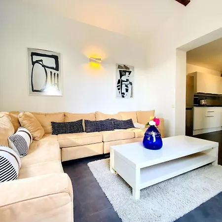 Pinede, Calanques & Jeux En Famille Pour 1 A 5 Personnes Tatil Evi *